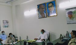 शामली में गन्ना मंत्री सुरेश राणा ने जानी विकास कार्यों की प्रगति शामली में गन्ना मंत्री सुरेश राणा ने जानी विकास कार्यों की प्रगति