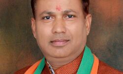 BIRTHDAY- शिकोहाबाद सीट पर बीजेपी को मिली पहली जीत,मुकेश वर्मा बने MLA BIRTHDAY- शिकोहाबाद सीट पर बीजेपी को मिली पहली जीत,मुकेश वर्मा बने MLA