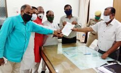 जौनपुर : 11 सूत्रीय मांगों को लेकर माध्यमिक शिक्षकों ने राज्यपाल को भेजा पत्रक