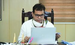 डिस्कॉम एमडी व डायरेक्टर खामियों पर तय करें जवाबदेही : ऊर्जा मंत्री डिस्कॉम एमडी व डायरेक्टर खामियों पर तय करें जवाबदेही : ऊर्जा मंत्री