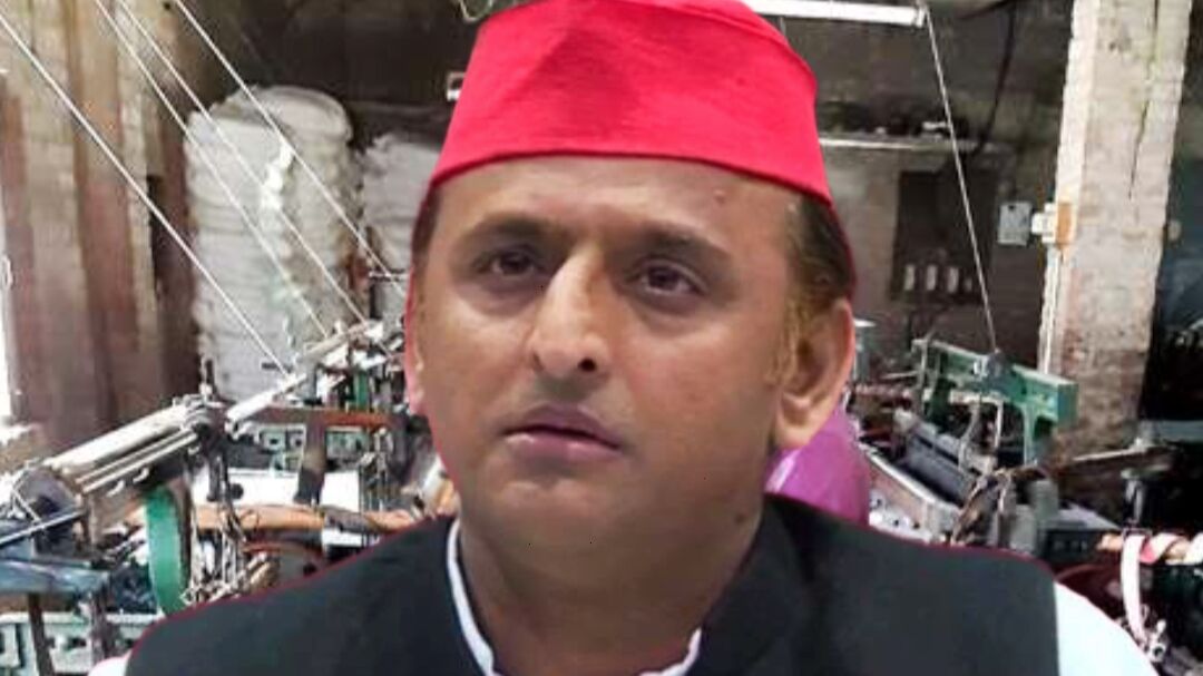 बुनकरों को पुराने बकाये के नाम पर प्रताड़ित किया जा रहा है : अखिलेश यादव बुनकरों को पुराने बकाये के नाम पर प्रताड़ित किया जा रहा है : अखिलेश यादव