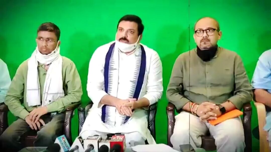 AAP सांसद संजय सिंह ने लगाए योगी सरकार पर संगीन इल्ज़ाम
