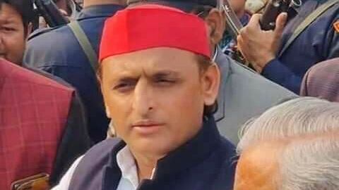 सरकार की नीति-रीति के खिलाफ जनाक्रोश चरम पर : अखिलेश यादव सरकार की नीति-रीति के खिलाफ जनाक्रोश चरम पर : अखिलेश यादव