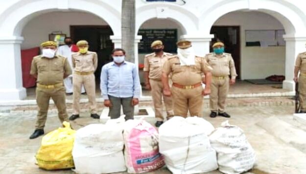 पुलिस ने एक शातिर अभियुक्त को किया अरेस्ट