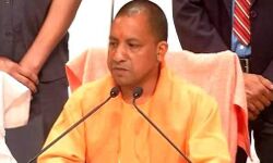 करप्शन पर सीएम योगी का करारा प्रहार- अफसर सस्पेंड - दागियों में दहशत