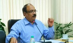 गन्ना किसानों से कृषि निवेशों के वितरण पर किसी तरह का ब्याज नहीं लिया जायेगा : भूसरेड्डी गन्ना किसानों से कृषि निवेशों के वितरण पर किसी तरह का ब्याज नहीं लिया जायेगा : भूसरेड्डी