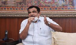 केंद्रीय मंत्री नितिन गडकरी कोरोना से संक्रमित केंद्रीय मंत्री नितिन गडकरी कोरोना से संक्रमित