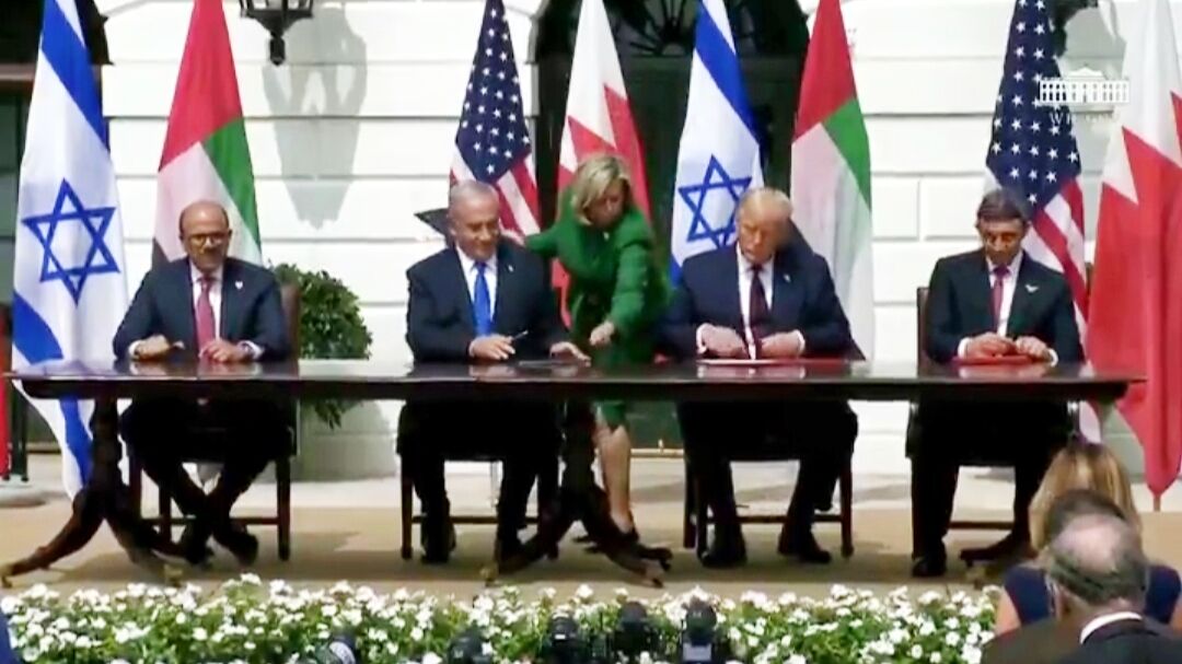 ऐतिहासिक दिन : Israel ने UAE और Bahrain के साथ समझौते पर किए हस्ताक्षर