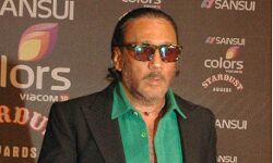 रजनीकांत की फिल्म में विलेन बनेंगे जैकी श्राफ रजनीकांत की फिल्म में विलेन बनेंगे जैकी श्राफ