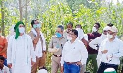 मुजफ्फरनगर में भूमि अधिग्रहण को लेकर किसानों ने किया प्रदर्शन मुजफ्फरनगर में भूमि अधिग्रहण को लेकर किसानों ने किया प्रदर्शन