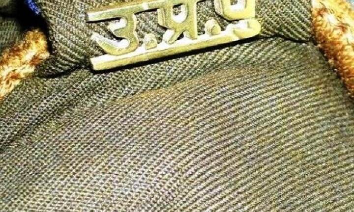 महिला दरोगा को व्हाट्सएप मैसेज भेजना पड़ा भरी - इंस्पेक्टर लाइन हाजिर