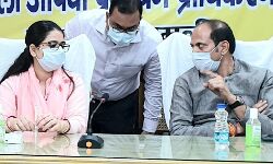 पेंशन का चयन - गन्ना मंत्री सुरेश राणा के निर्देश पर डीएम जसजीत ने जारी किया फरमान पेंशन का चयन - गन्ना मंत्री सुरेश राणा के निर्देश पर डीएम जसजीत ने जारी किया फरमान