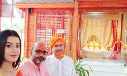 भोजपुरी अभिनेत्री अक्षरा सिंह पहुंची रामलला दरबार,मत्था टेक लिया आशीर्वाद भोजपुरी अभिनेत्री अक्षरा सिंह पहुंची रामलला दरबार,मत्था टेक लिया आशीर्वाद