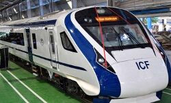 भारतीय रेलवे ने 44 वंदे भारत ट्रेन सेट के लिए नयी निविदा की जारी भारतीय रेलवे ने 44 वंदे भारत ट्रेन सेट के लिए नयी निविदा की जारी