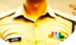 Head Constable ने उठाया आत्मघाती कदम, सरकारी कार्बाइन से मारी गोली Head Constable ने उठाया आत्मघाती कदम, सरकारी कार्बाइन से मारी गोली