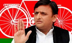 किसान व नौजवानों को दिलायेंगे हक : अखिलेश यादव किसान व नौजवानों को दिलायेंगे हक : अखिलेश यादव