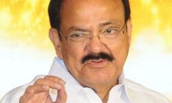 खुशहाली के लिए फिटनेस की डोज़, आधा घंटा रोज़: उपराष्ट्रपति खुशहाली के लिए फिटनेस की डोज़, आधा घंटा रोज़: उपराष्ट्रपति