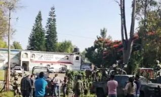बार में गोलीबारी,11 लोगों की मौत