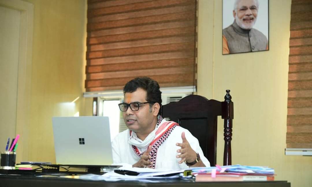 गलत बिजली बिलिंग कर रही एजेंसियों पर करायें FIR : पं. श्रीकान्त शर्मा