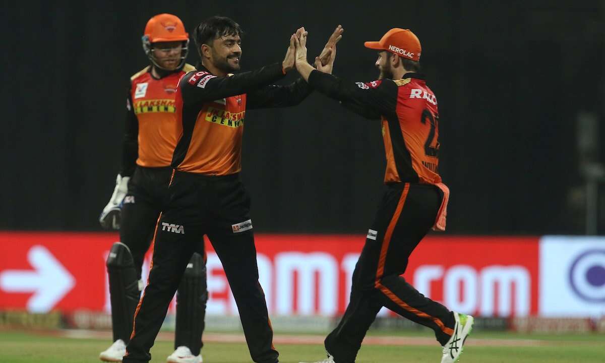 IPL: दिल्ली को पस्त कर हैदराबाद ने चखा पहली जीत का स्वाद