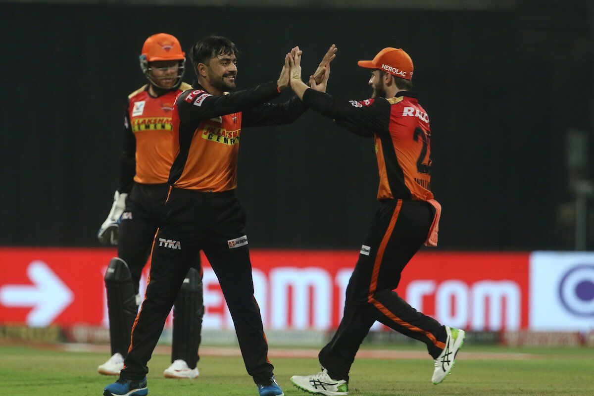 IPL: दिल्ली को पस्त कर हैदराबाद ने चखा पहली जीत का स्वाद