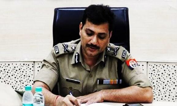 व्यापारी दुकानों में लगवायें CCTV कैमरे और सायरन : IG