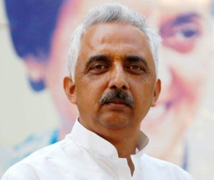 योगी सरकार का रवैया तानाशाही का : अखिलेश प्रताप