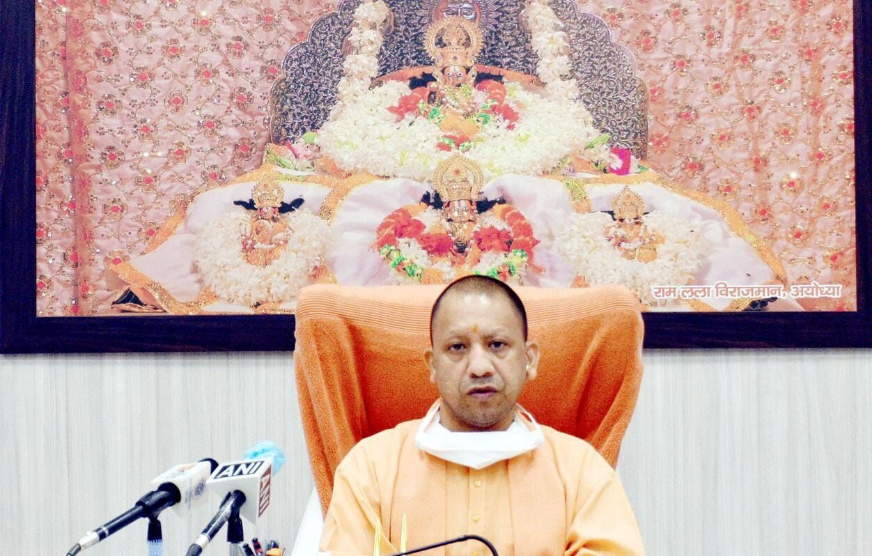CM योगी ने लिया बड़ा फैसला, हाथरस प्रकरण में CBI जांच के आदेश