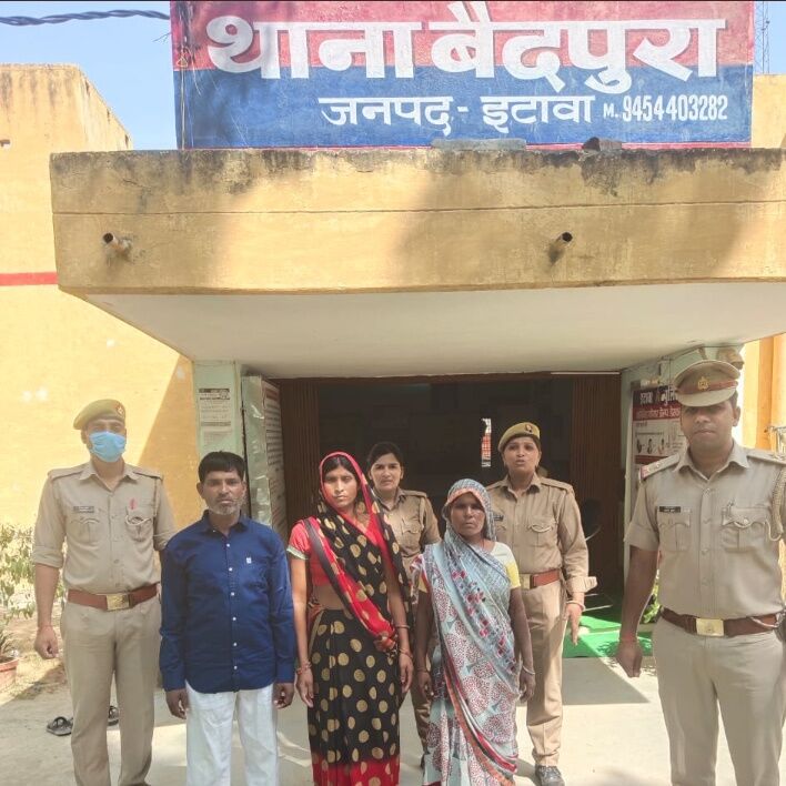 SSP आकाश तोमर- संपत्ति बंटवारे में मांगा हिस्सा तो बदले में मिली मौत SSP आकाश तोमर- संपत्ति बंटवारे में मांगा हिस्सा तो बदले में मिली मौत