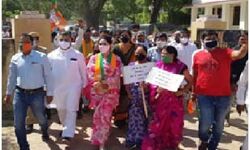 हाथरस का सियासी जवाब बारां में हाथरस का सियासी जवाब बारां में