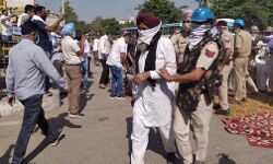 आंदोलनरत किसानों पर पुलिस कार्रवाई, हिरासत में लिये गये आंदोलनरत किसानों पर पुलिस कार्रवाई, हिरासत में लिये गये