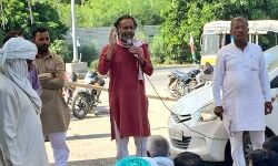 गेहूं के अलावा किसी फसल की MSP पर नहीं हो रही है खरीद : योगेन्द्र यादव