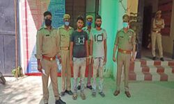 अपहरण की फर्जी साजिश रचने वाले दो सगे भाई गिरफ्तार अपहरण की फर्जी साजिश रचने वाले दो सगे भाई गिरफ्तार