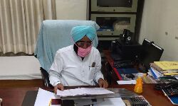 मंत्री बलदेव सिंह ने औचक निरीक्षण कर कर्मचारियों को दी चेतावनी मंत्री बलदेव सिंह ने औचक निरीक्षण कर कर्मचारियों को दी चेतावनी