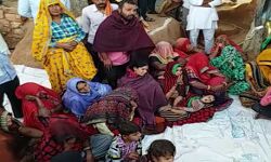 पुजारी हत्याकांड - इंसाफ की मांग - नहीं हुआ अंतिम संस्कार पुजारी हत्याकांड - इंसाफ की मांग - नहीं हुआ अंतिम संस्कार