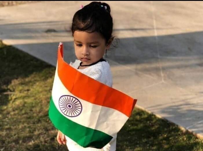 धोनी की बेटी जीवा पर टिप्पणी करने वाला गिरफ्तार धोनी की बेटी जीवा पर टिप्पणी करने वाला गिरफ्तार
