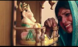 पाक की सरजमीं पर हिंदूओं के हाल को बयां करती हेल्पलेस- जल्द होगी रिलीज पाक की सरजमीं पर हिंदूओं के हाल को बयां करती हेल्पलेस- जल्द होगी रिलीज