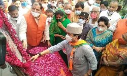 वादा खिलाफी के चलते गिरी कांग्रेस सरकार वादा खिलाफी के चलते गिरी कांग्रेस सरकार