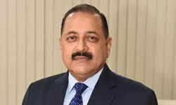 महिला के इलाज में मदद के लिए आगे आए केन्द्रीय मंत्री महिला के इलाज में मदद के लिए आगे आए केन्द्रीय मंत्री