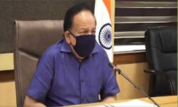 कई वैक्सीन निर्माताओं से भारत के लिए खरीदी जायेगी वैक्सीन : हर्षवर्धन कई वैक्सीन निर्माताओं से भारत के लिए खरीदी जायेगी वैक्सीन : हर्षवर्धन