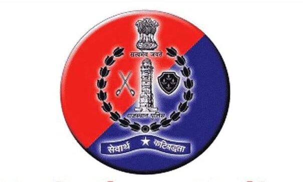 पुलिस ने की बाप-बेटे से 13 लाख की अफीम बरामद पुलिस ने की बाप-बेटे से 13 लाख की अफीम बरामद
