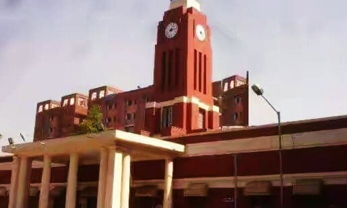 डाक्टरों की मांग- लोकनायक अस्पताल में हो सामान्य रोगियों का उपचार