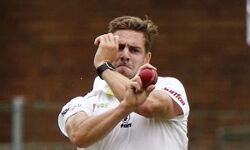 दिल्ली के इस युवा गेंदबाज ने फेंकी IPL इतिहास की सबसे तेज गेंद दिल्ली के इस युवा गेंदबाज ने फेंकी IPL इतिहास की सबसे तेज गेंद