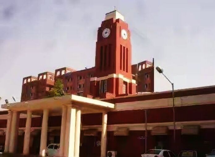 डाक्टरों की मांग- लोकनायक अस्पताल में हो सामान्य रोगियों का उपचार
