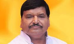 ब्यूरोक्रेसी पर सीएम की लगाम ना होने से यूपी में जंगलराज ब्यूरोक्रेसी पर सीएम की लगाम ना होने से यूपी में जंगलराज