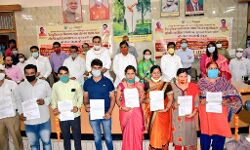 सहायक अध्यापकों को नियुक्ति पत्र देकर हुई भर्ती सहायक अध्यापकों को नियुक्ति पत्र देकर हुई भर्ती