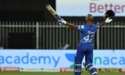 गब्बर की शतकीय दहाड़ से जीती दिल्ली गब्बर की शतकीय दहाड़ से जीती दिल्ली