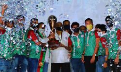 बागान को सौंपी गई HERO आई लीग की ट्रॉफी बागान को सौंपी गई HERO आई लीग की ट्रॉफी