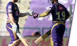तीन-तिगाड़ों की बदौलत KKR का लड़ने लायक स्कोर