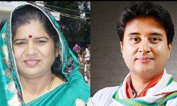 इमरती के अपमान पर सिंधिया का मौन प्रदर्शन इमरती के अपमान पर सिंधिया का मौन प्रदर्शन